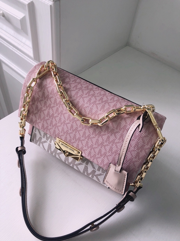 マイケルコースバッグ内部構造